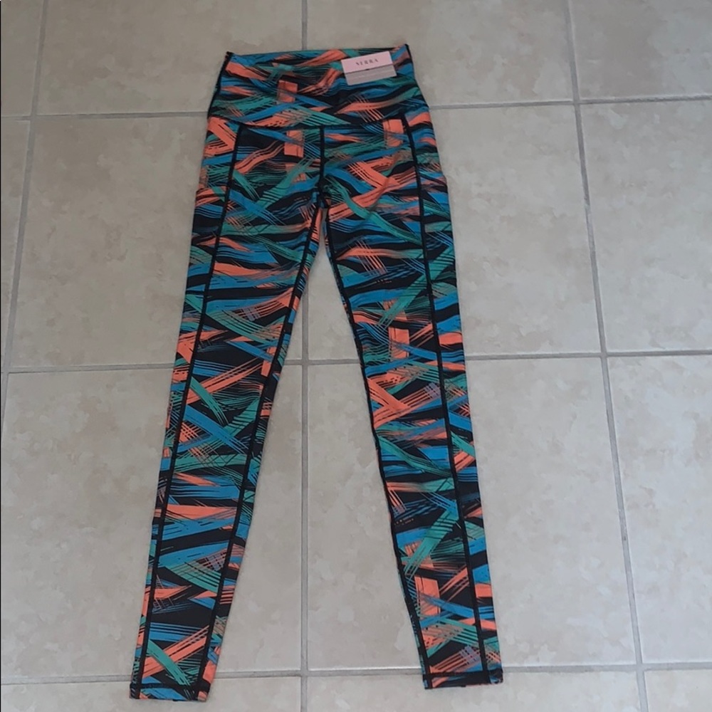 High waisted leggings